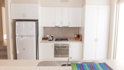 Golfers Paradise (18th Tee) - 52 Huntingdale Drive - Accommodation Cairns 10