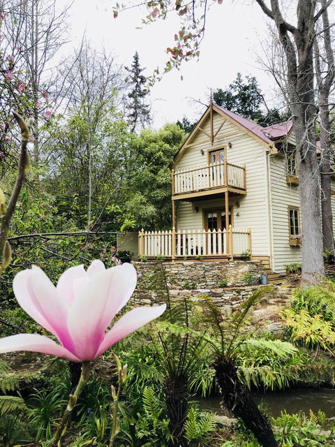Aldgate Creek Cottage Bed And Breakfast - Accommodation Cairns 6