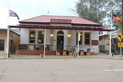 Wozza's B&B - Accommodation Cairns 0