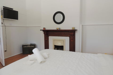 Wozza's B&B - Accommodation Cairns 25