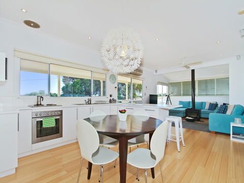 Boat House - Accommodation Cairns 0