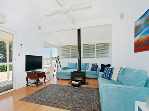 Boat House - Accommodation Cairns 2