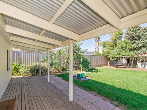 Boat House - Accommodation Cairns 10