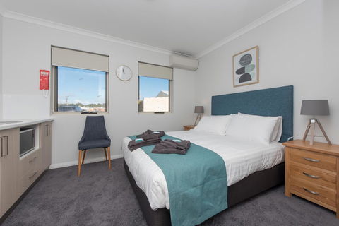 Jurien Bay Motel Apartments - Accommodation Cairns 23