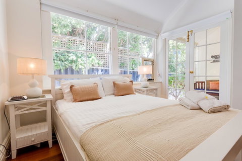 Cottesloe Beach House I - Accommodation Cairns 1