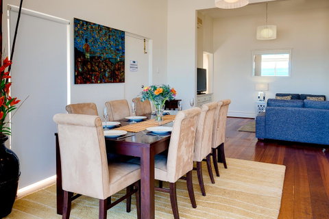 Cottesloe Beach House I - Accommodation Cairns 7