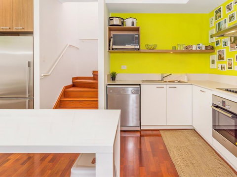 Home Apartment - Perth City Centre - Free WiFi - Accommodation Cairns 9