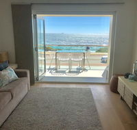 Cottesloe Beachfront Ocean View Apartment - Accommodation Cairns