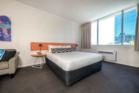 Oaks Perth Hotel - Accommodation Cairns 21
