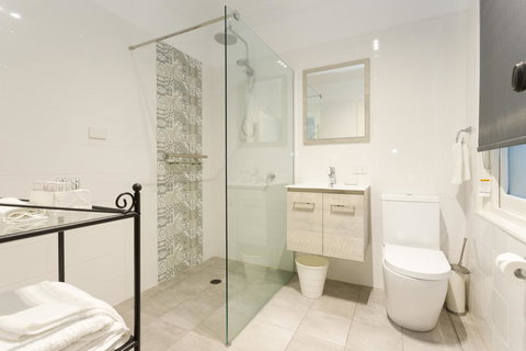 Blue Door Apartments - Accommodation Cairns 1