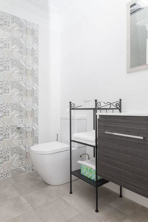 Blue Door Apartments - Accommodation Cairns 9