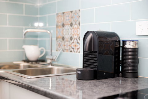 Blue Door Apartments - Accommodation Cairns 6