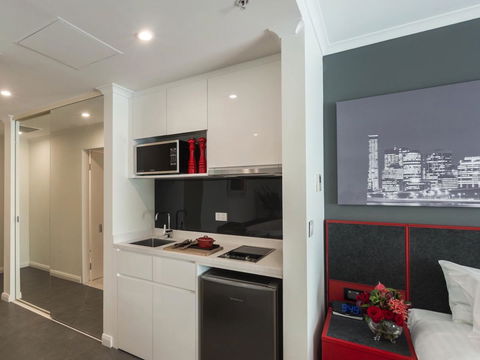Citadines St Georges Terrace - Accommodation Cairns 4