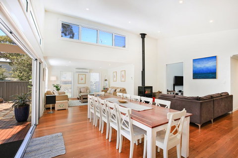 Calming Waters - Pet Friendly - Community Pool - Accommodation Cairns 7