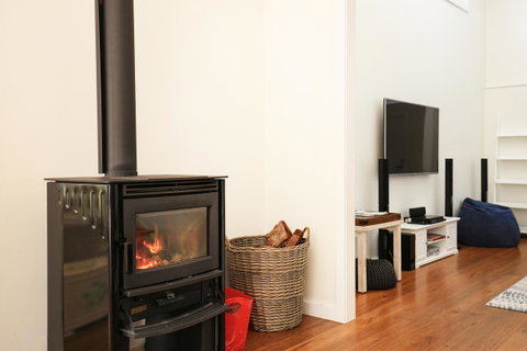 Calming Waters - Pet Friendly - Community Pool - Accommodation Cairns 11