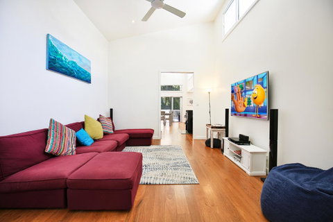 Calming Waters - Pet Friendly - Community Pool - Accommodation Cairns 9