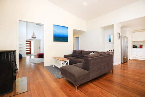 Calming Waters - Pet Friendly - Community Pool - Accommodation Cairns 10