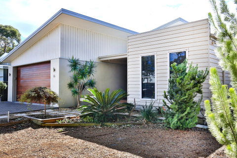 Calming Waters - Pet Friendly - Community Pool - Accommodation Cairns 37