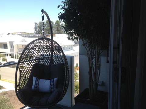 La Sea-esta Retreat At South Beach - Accommodation Cairns 2