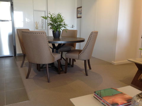 La Sea-esta Retreat At South Beach - Accommodation Cairns 12