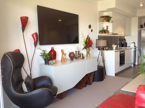 La Sea-esta Retreat At South Beach - Accommodation Cairns 13