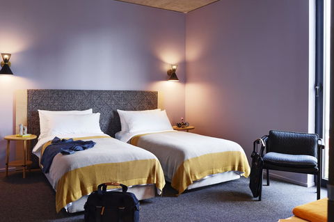 Alex Hotel - Accommodation Cairns 10