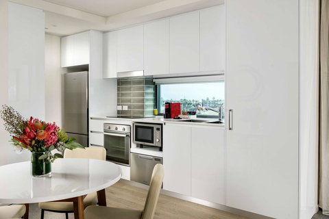 Ramada By Wyndham VetroBlu Scarborough Beach - Accommodation Cairns 44