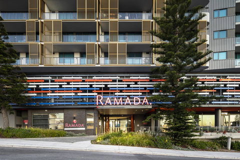 Ramada By Wyndham VetroBlu Scarborough Beach - Accommodation Cairns 5