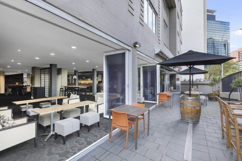 Rendezvous Hotel Perth Central - Accommodation Cairns 0