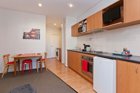 Central City Exclusive Apartments - Accommodation Cairns 3