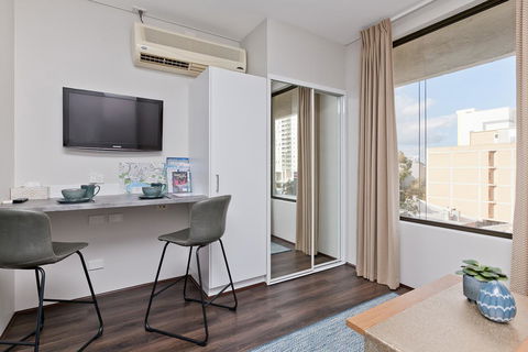 Central City Exclusive Apartments - Accommodation Cairns 23