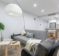 Inner City Stylish apt Walk to Green Square - Accommodation Cairns