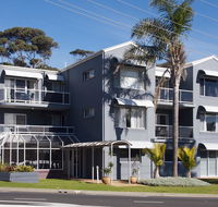 Mollymook Cove Apartments - Accommodation Cairns