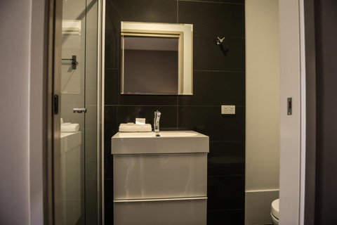 Crossroads Hotel - Accommodation Cairns 22