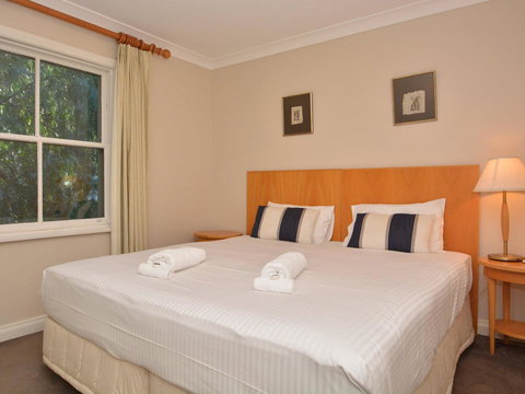 Villa Executive 2br Cypress DS Located Within Cypress Lakes Resort - Accommodation Cairns 3