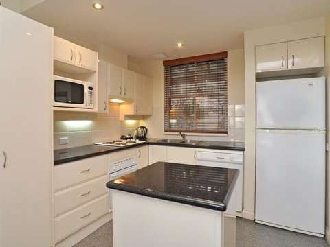 Villa Executive 2br Cypress DS Located Within Cypress Lakes Resort - Accommodation Cairns 13