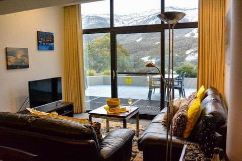 Lantern 1 Bedroom Balcony With Panoramic View - Accommodation Cairns 1