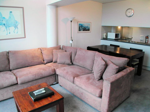 Lantern 1 Bedroom Balcony With Panoramic View - Accommodation Cairns 20