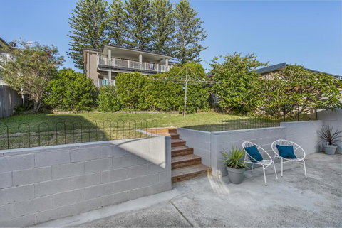 The Rotunda, Gerroa - Accommodation Cairns 31