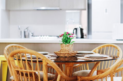 Modern & Cosy 2-Bedroom Apartment Hornsby - Accommodation Cairns 7