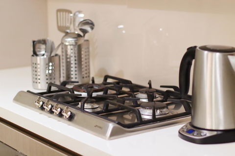 Modern & Cosy 2-Bedroom Apartment Hornsby - Accommodation Cairns 10