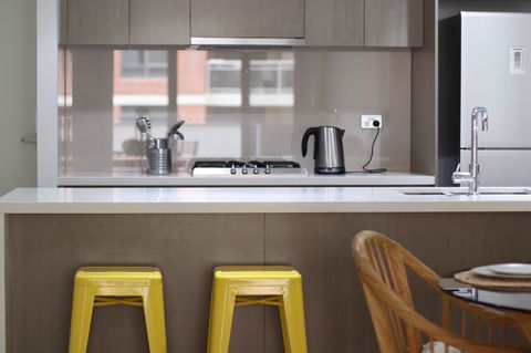Modern & Cosy 2-Bedroom Apartment Hornsby - Accommodation Cairns 8