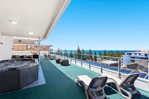 Macquarie Waters Boutique Apartment Hotel - Accommodation Cairns 2