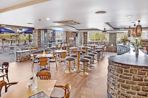 Banjo Paterson Inn - Accommodation Cairns 8