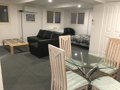 Arena Blanca Studio Apartment - Accommodation Cairns 10