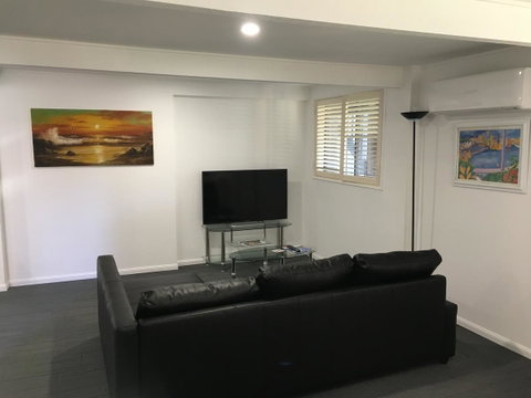 Arena Blanca Studio Apartment - Accommodation Cairns 7