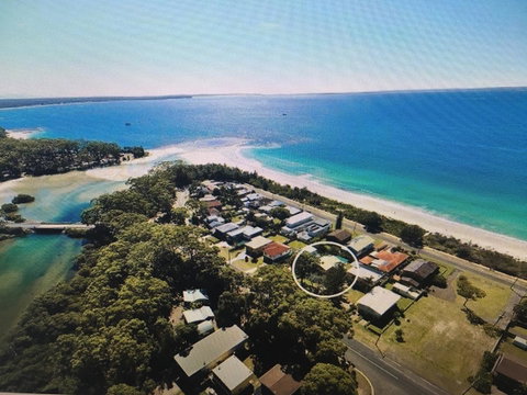 Arena Blanca Studio Apartment - Accommodation Cairns 0