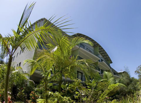 Flynns Beach Resort - Accommodation Cairns 6