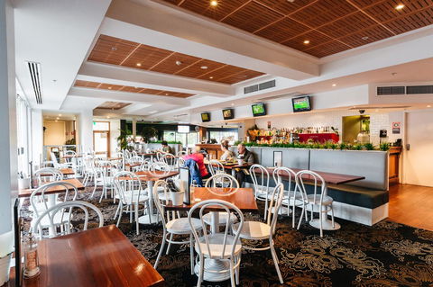 Coniston Hotel Wollongong - Accommodation Cairns 11