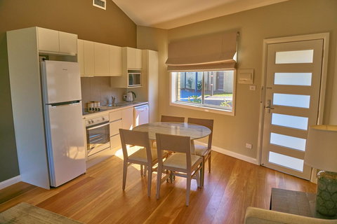 Hunter Oasis - Accommodation Cairns 26